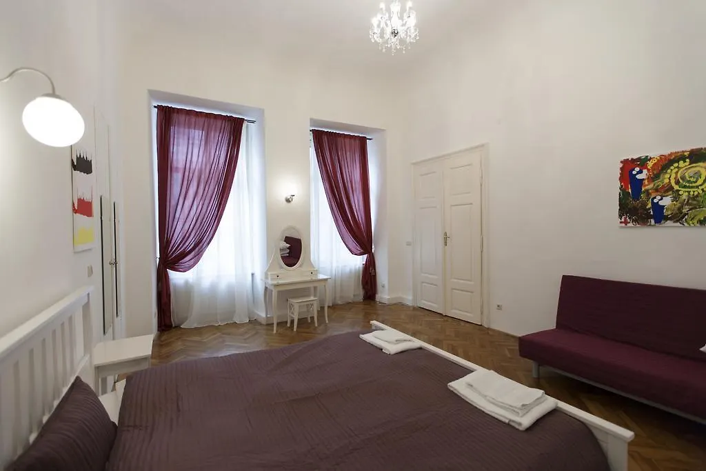 Heart Of Vienna Luxury Residence Apartment